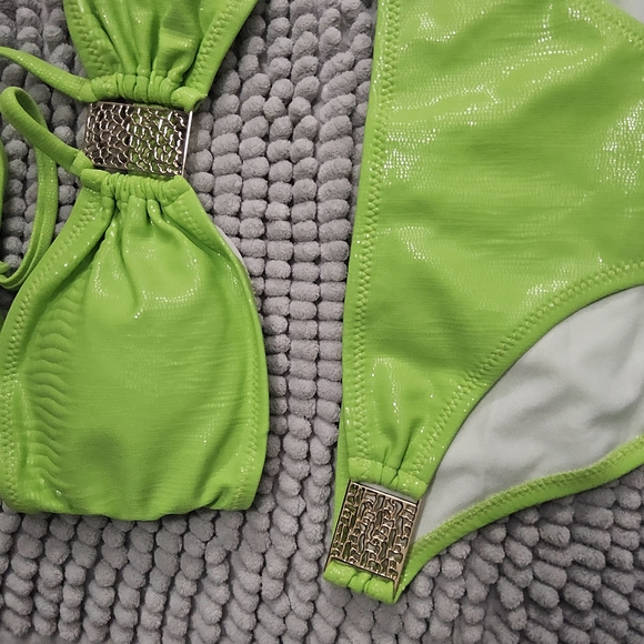 1 NWOT Naika Green Bikini Set with Rh - Picture 9 of 10